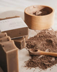 savon-hydratant-eucalyptus-argile-grise-blanc-savonnerie-lifestyle